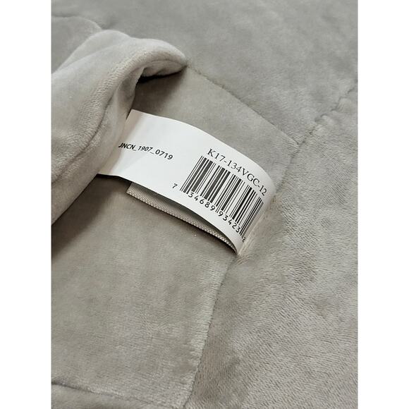 Squishmallows Kellytoy Tally the Grey Tabby Cat XOXO Special Edition Plush - Picture 7 of 8